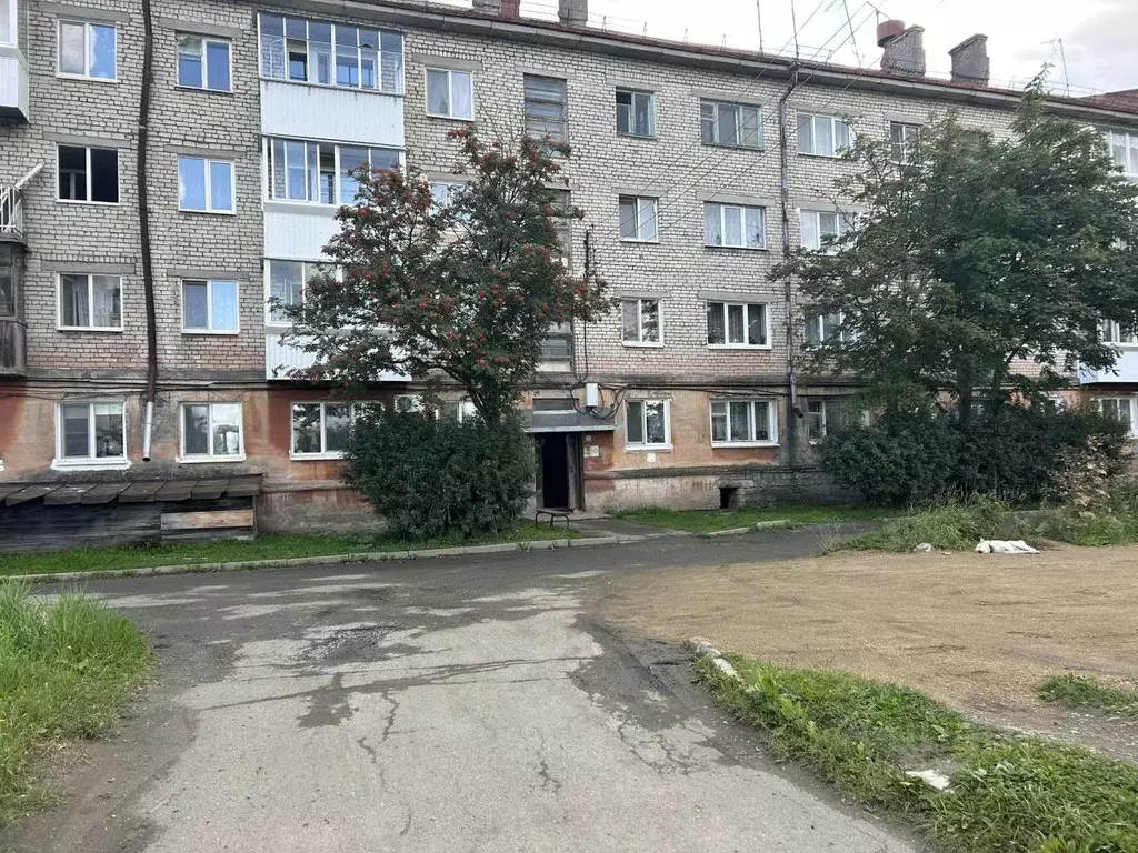 2-к кв. Свердловская область, Кушвинский муниципальный округ, пос. ... - Фото 0