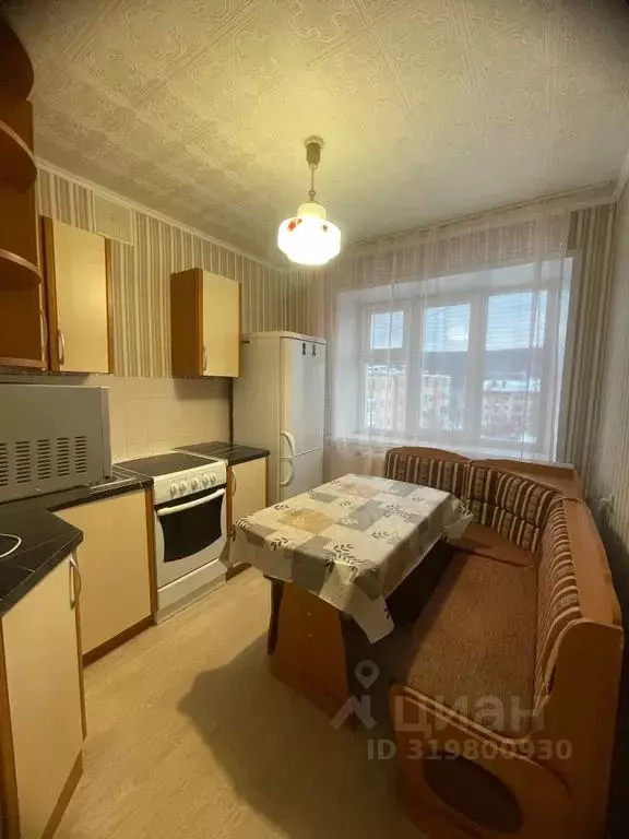 2-к кв. Саха (Якутия), Ленск ул. Победы, 6 (45.0 м) - Фото 1