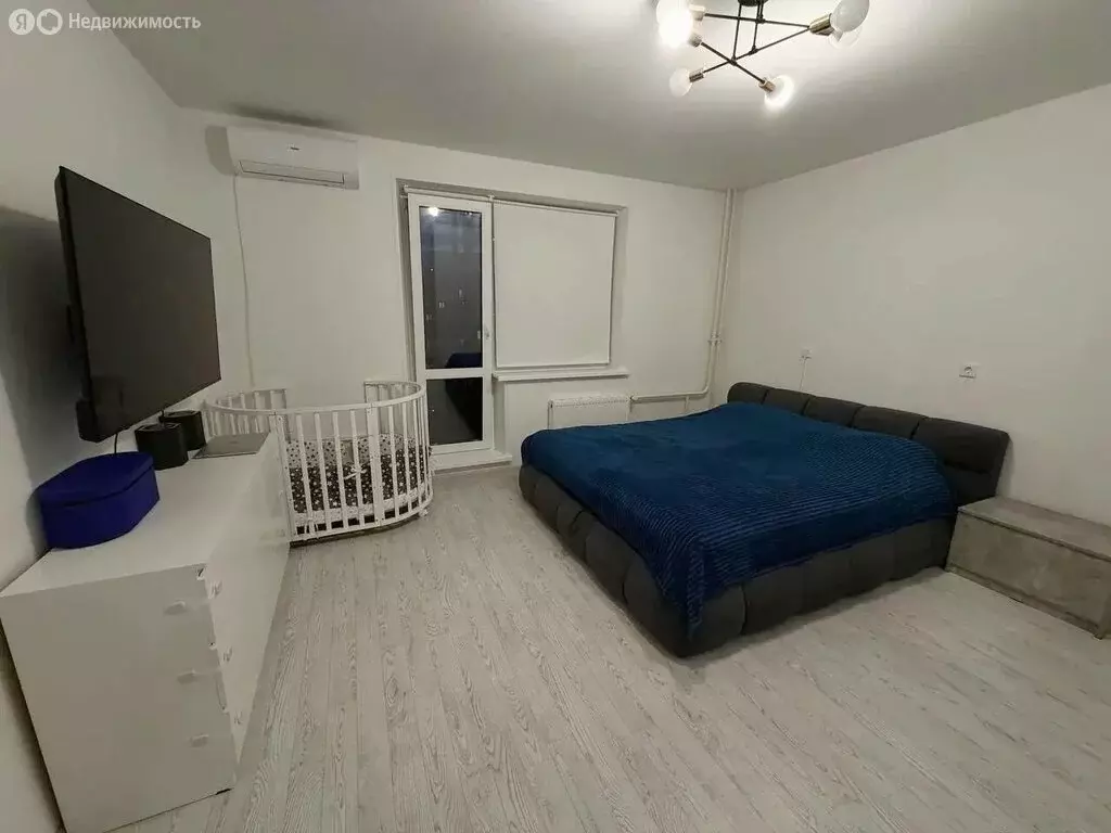 1-комнатная квартира: посёлок Западный, микрорайон Вишнёвая Горка, ... - Фото 1