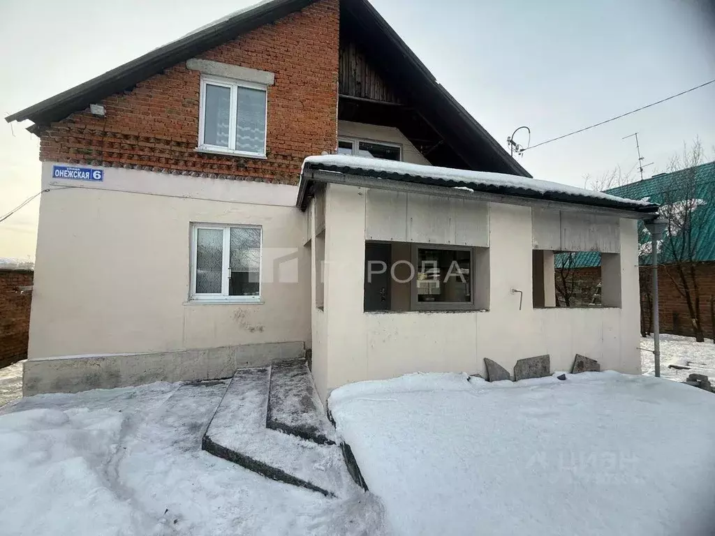 Дом в Кемеровская область, Киселевск Онежская ул. (215 м) - Фото 1