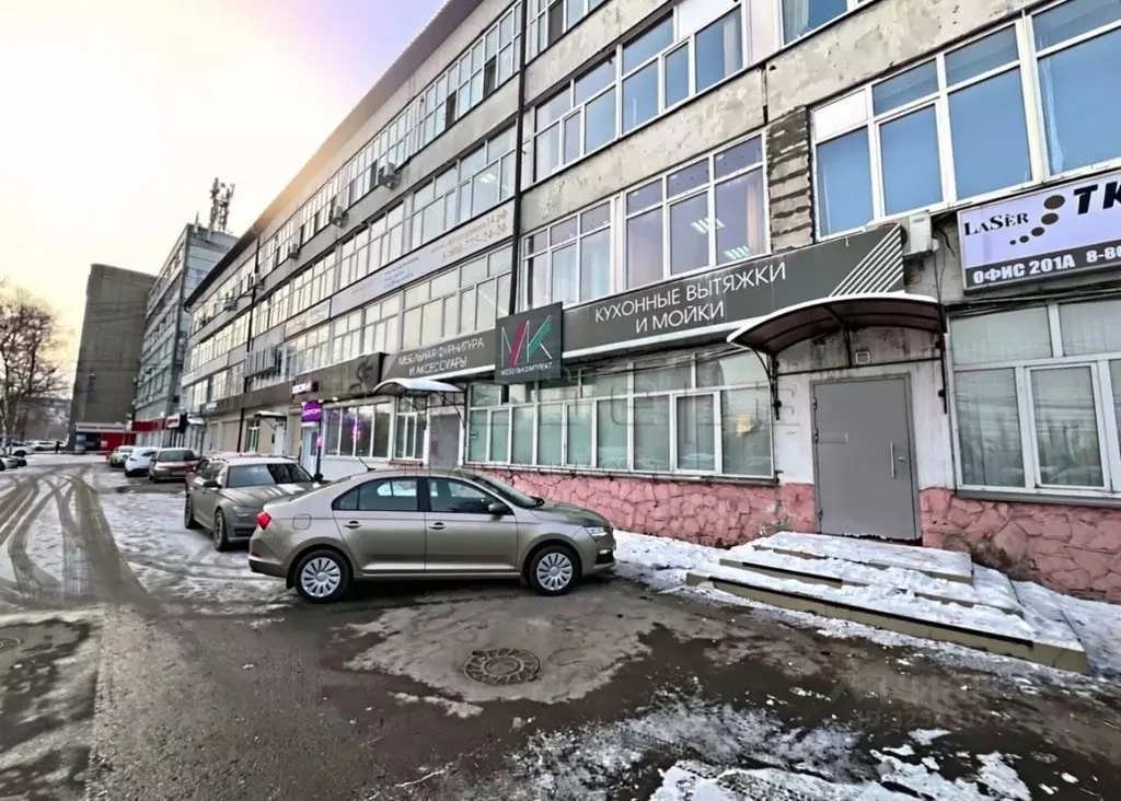 Торговая площадь в Красноярский край, Красноярск ул. Академика ... - Фото 1