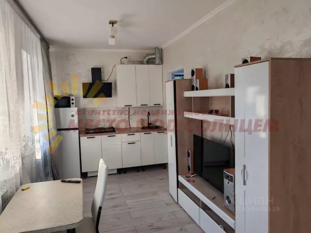 Дом в Краснодарский край, Ейск Комсомольский пер. (25 м) - Фото 2