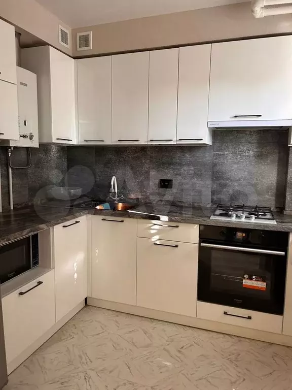 1-к. квартира, 34 м, 4/5 эт. - Фото 0