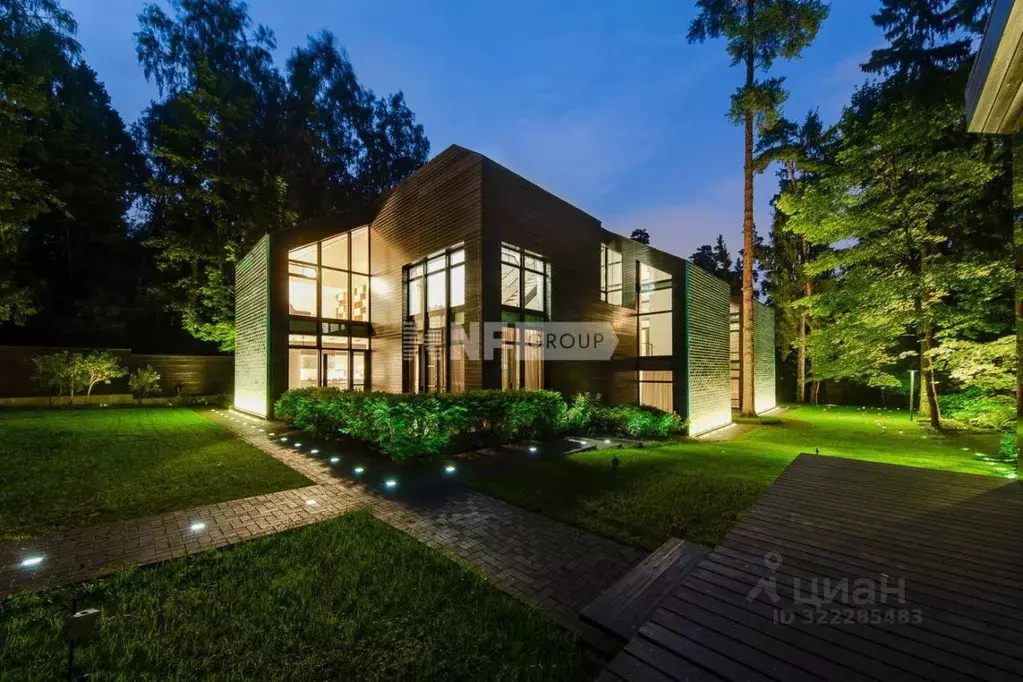 Дом в Москва пос. ДСК Мичуринец, ул. Ленина (850 м) - Фото 1