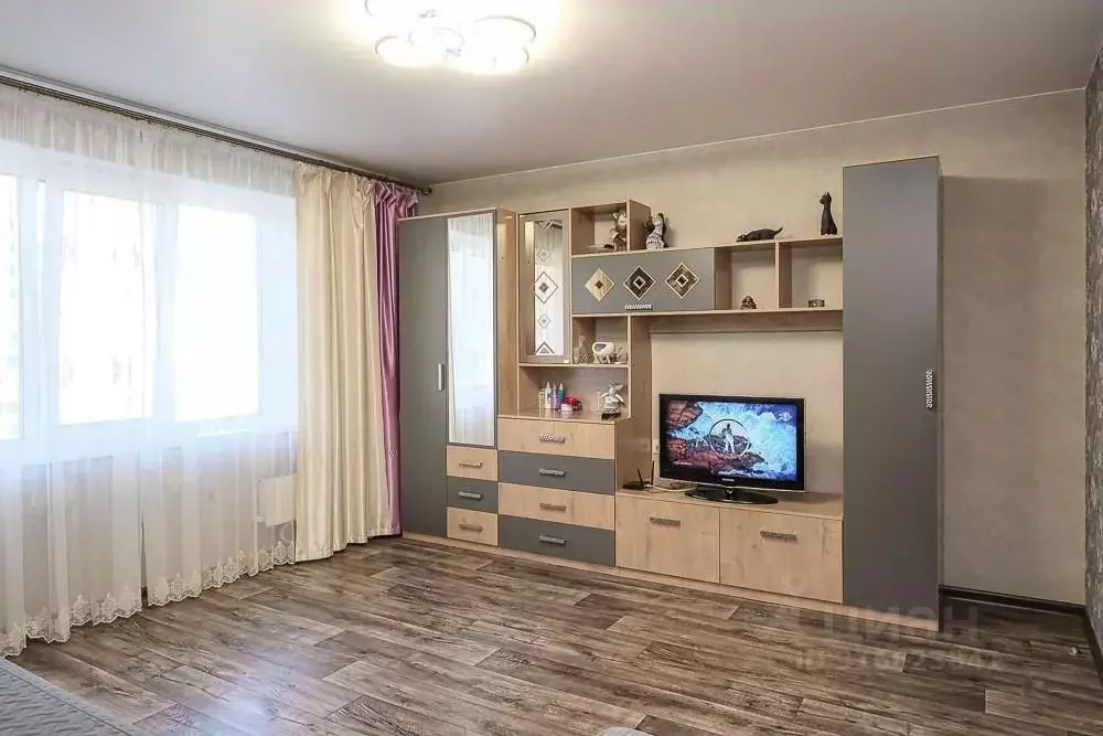 3-к кв. Омская область, Омск ул. Конева, 14/1 (68.2 м) - Фото 1