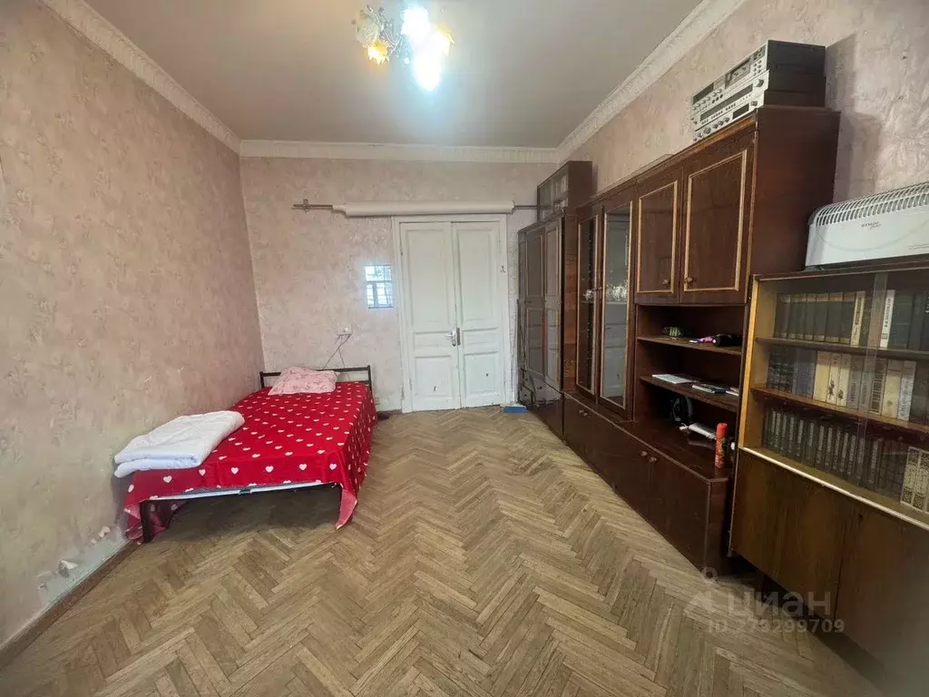 Комната Санкт-Петербург 12-я Васильевского острова линия, 11 - Фото 2