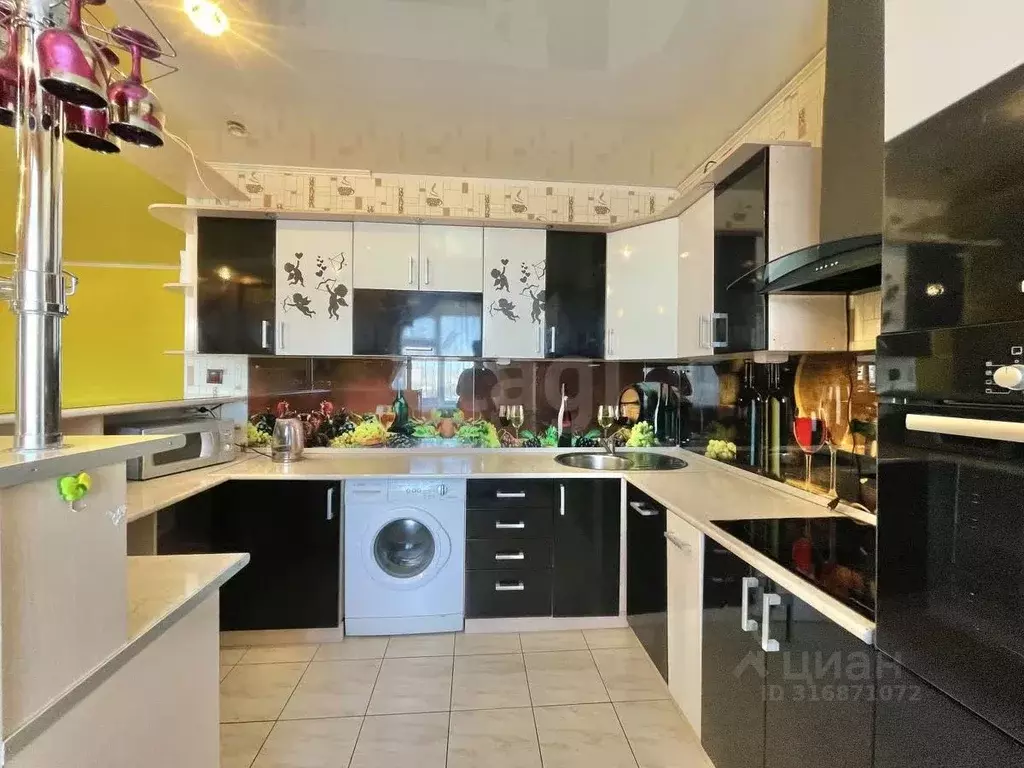 3-к кв. Забайкальский край, Чита ул. Генерала Белика, 13 (93.9 м) - Фото 1
