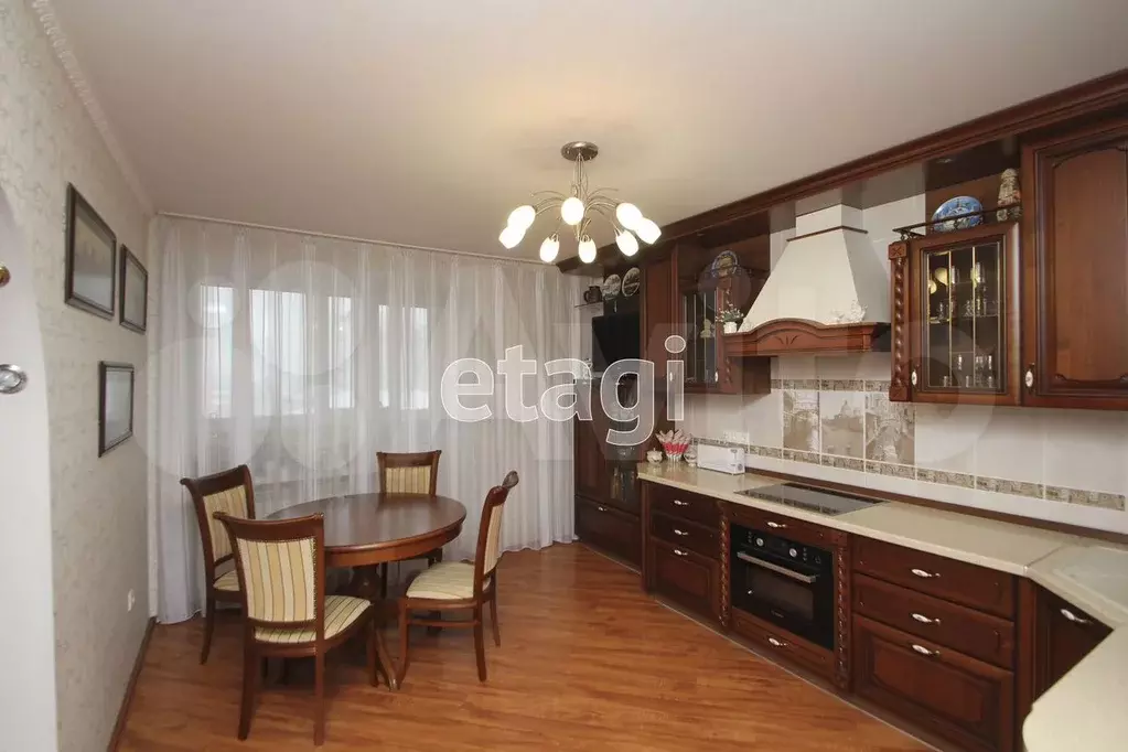 4-к. квартира, 107,5 м, 8/9 эт. - Фото 0