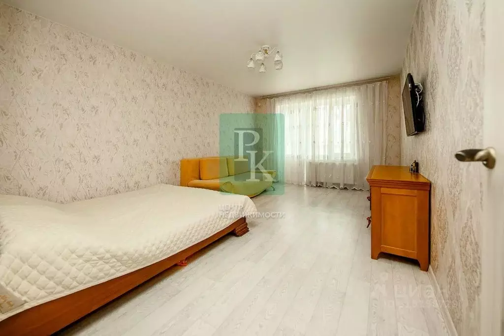 1-к кв. Севастополь просп. Генерала Острякова, 3 (44.6 м) - Фото 1