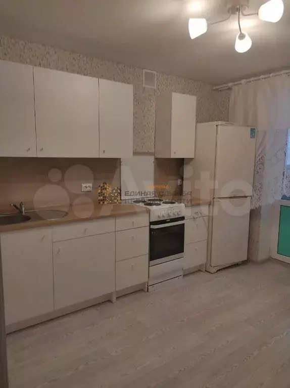 1-к. квартира, 40 м, 3/9 эт. - Фото 0