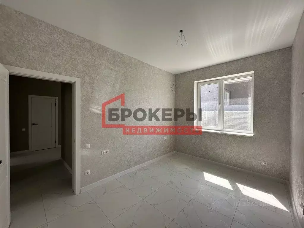 Дом в Крым, Евпатория городской округ, Заозерное пгт ул. Прибрежная ... - Фото 1