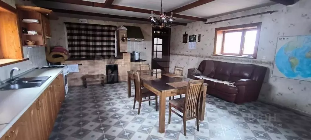 Дом в Калининградская область, Правдинский муниципальный округ, пос. ... - Фото 1