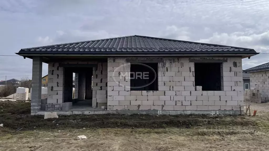 Дом в Калининградская область, Гвардейск ул. Вишневая (120 м) - Фото 1