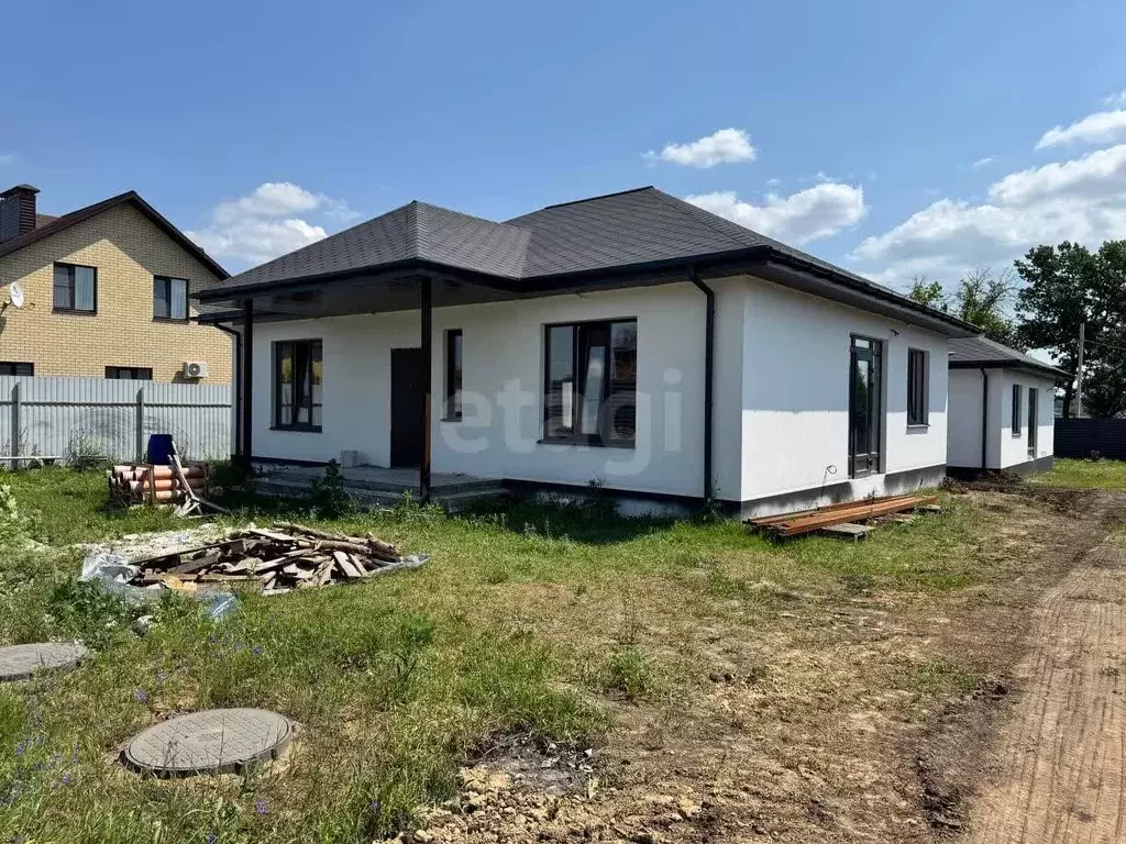 Дом в Воронежская область, Семилукский район, с. Девица ул. Дорожная, ... - Фото 1