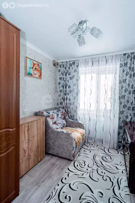 3-комнатная квартира: Бийск, улица Ильи Мухачёва, 139 (50 м) - Фото 2