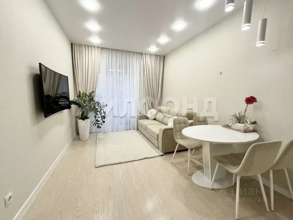 2-к кв. Новосибирская область, Новосибирск Фабричная ул., 65 (41.1 м) - Фото 1