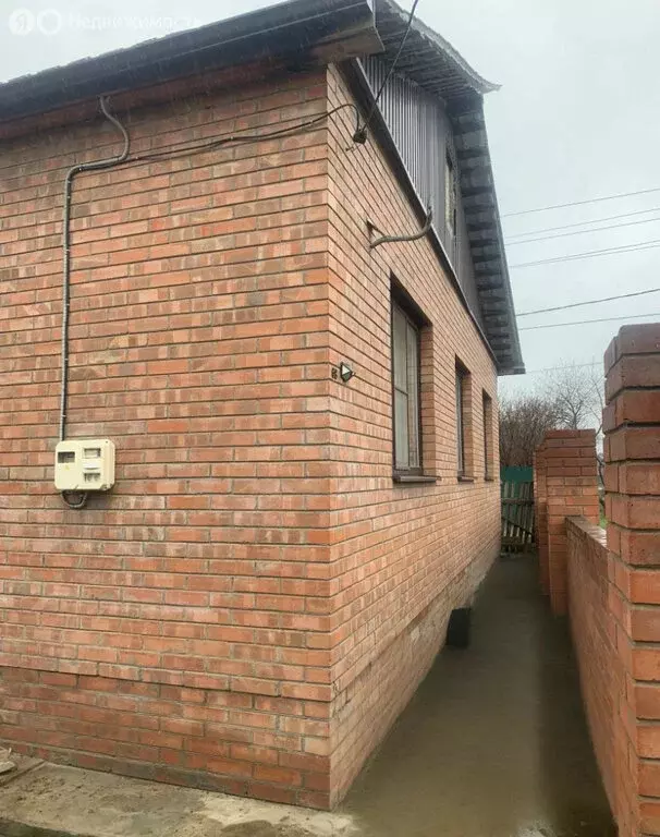 Дом в Сальск, улица Курышко, 68 (180 м) - Фото 2