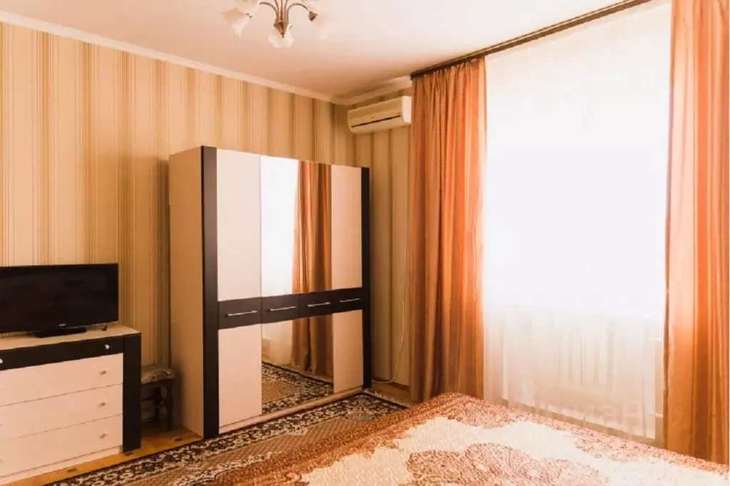 Комната Краснодарский край, Сочи Адлер жилрайон, ул. Медовая, 24/1 ... - Фото 1