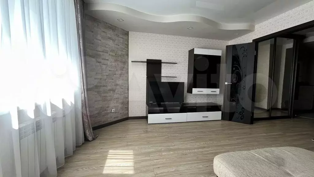 2-к. квартира, 60 м, 6/13 эт. - Фото 0