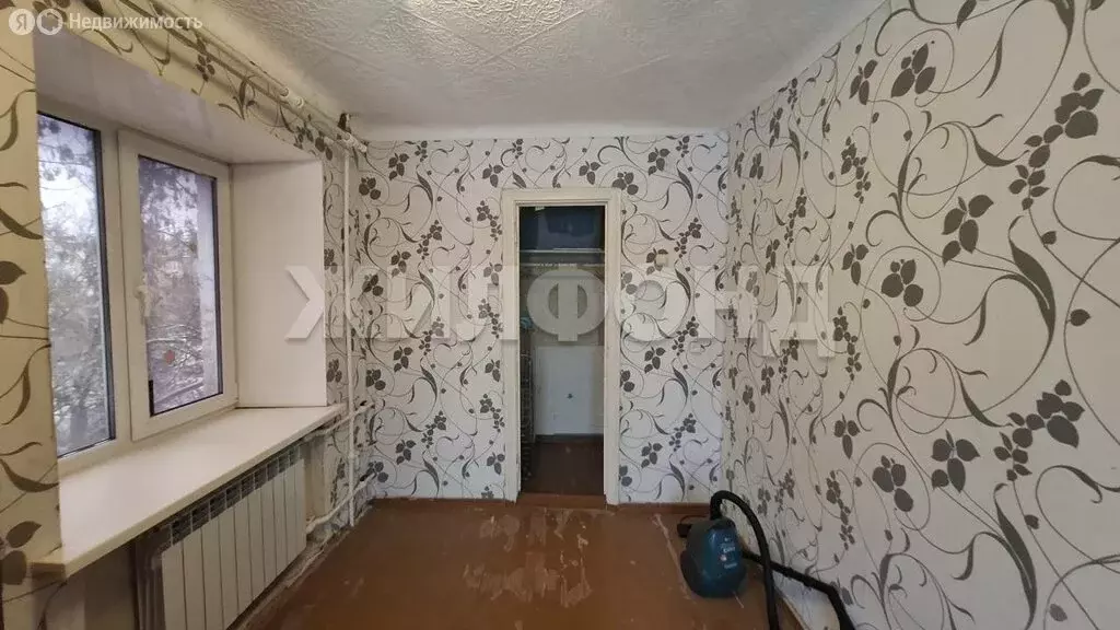 2-комнатная квартира: Верхняя Салда, улица Калинина, 3 (42.1 м) - Фото 1