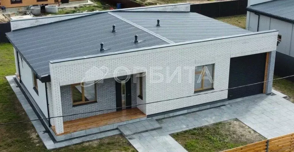 Дом в Тюменская область, Тюмень ул. Андрея Огибалова, 14 (152 м) - Фото 0