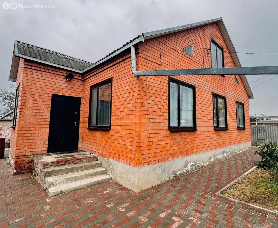 Дом в посёлок Дивный, Урупская улица, 14 (85 м) - Фото 1