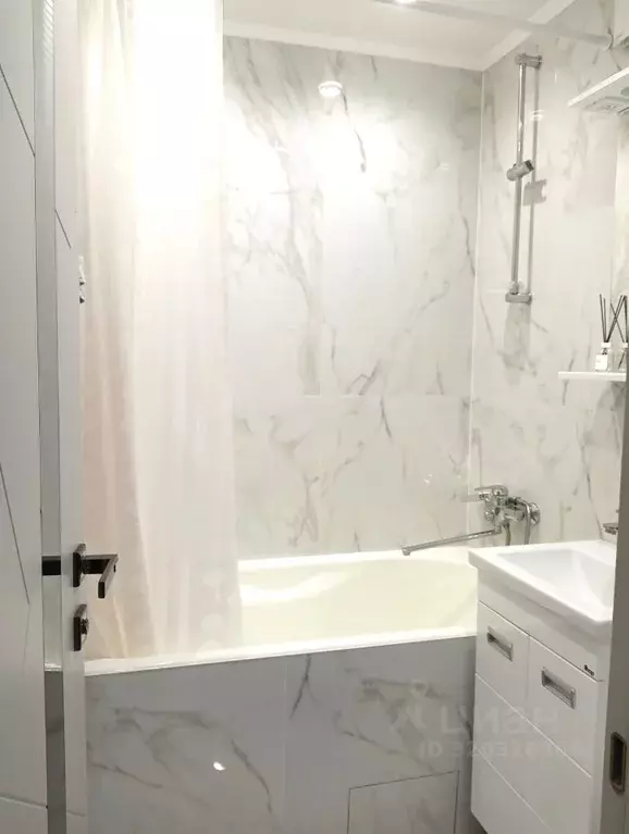 1-к кв. Москва Якорная ул., 5 (30.0 м) - Фото 0