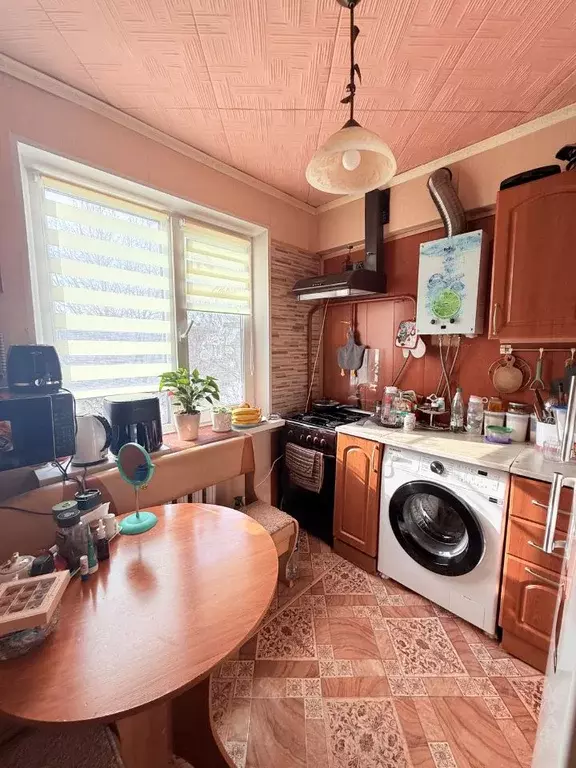 1-к кв. Новгородская область, Валдай ул. Радищева, 68 (30.0 м) - Фото 1