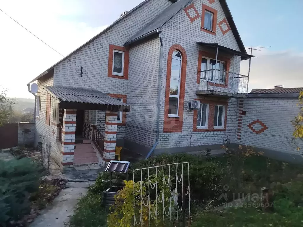 Дом в Белгородская область, Белгородский район, Дубовское с/пос, с. ... - Фото 0