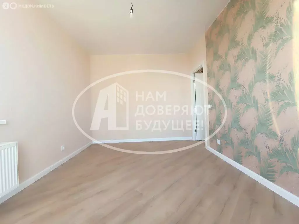 3-комнатная квартира: Пермь, улица Мильчакова, 37 (68 м) - Фото 1