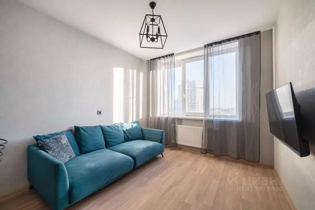 2-к кв. Свердловская область, Екатеринбург ул. Дорожная, 18 (64.7 м) - Фото 2