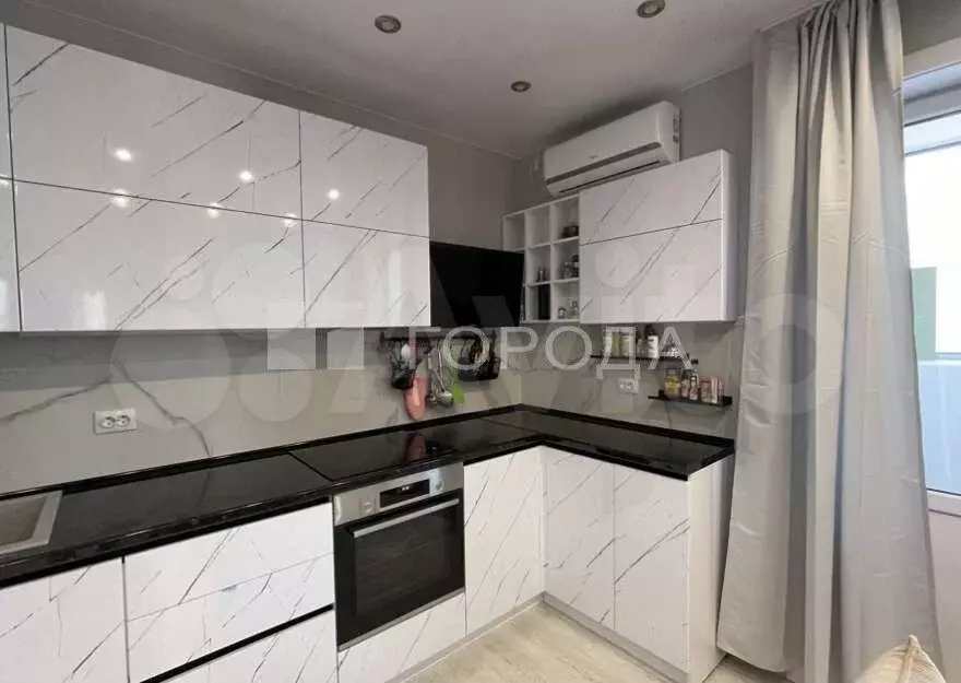 2-к. квартира, 60 м, 15/25 эт. - Фото 1