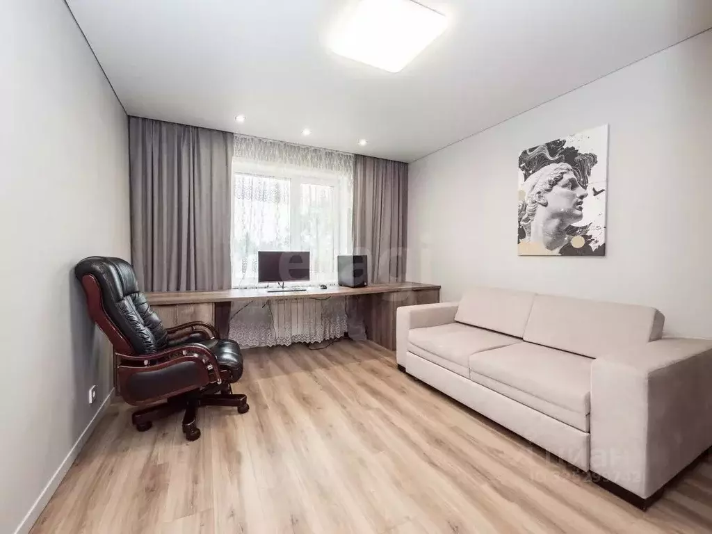 Таунхаус в Новосибирская область, Новосибирск ул. 1-я Пестеля, 45 (199 ... - Фото 1