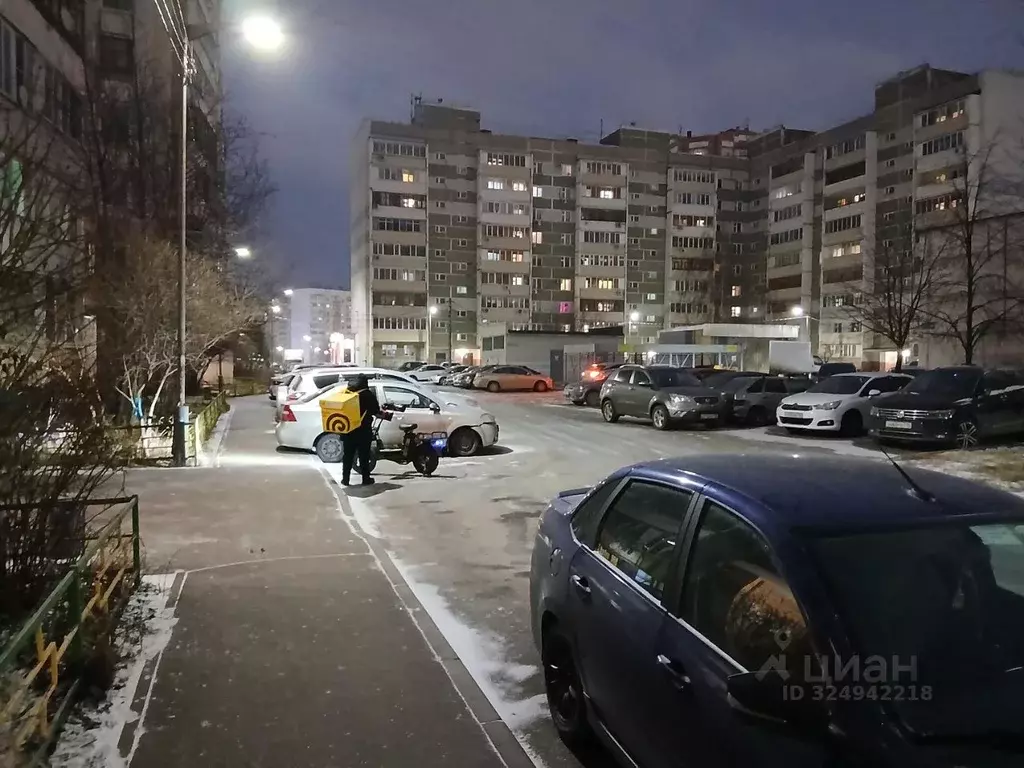 2-к кв. Татарстан, Казань ул. Хайдара Бигичева, 24/45 (52.5 м) - Фото 0