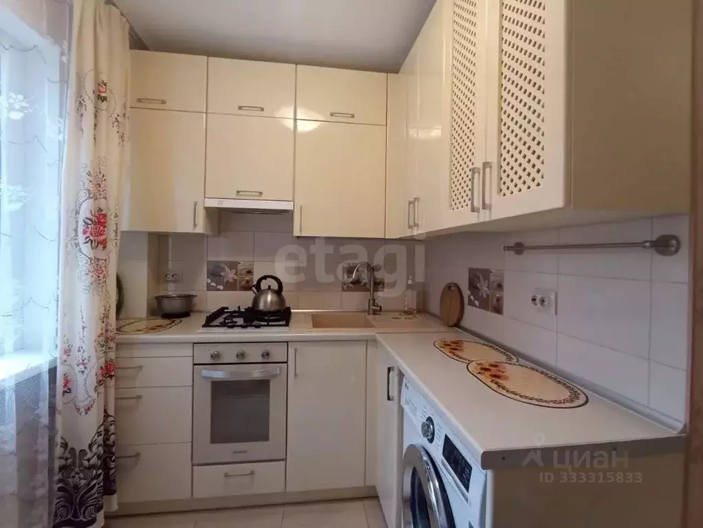 2-к кв. Крым, Алушта ул. 50 лет Октября (45.1 м) - Фото 2