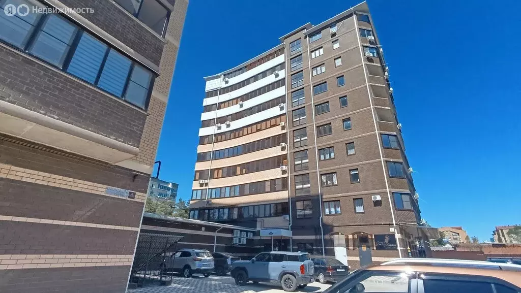 2-комнатная квартира: Горячий Ключ, улица Ленина, 186к3 (63.7 м) - Фото 0