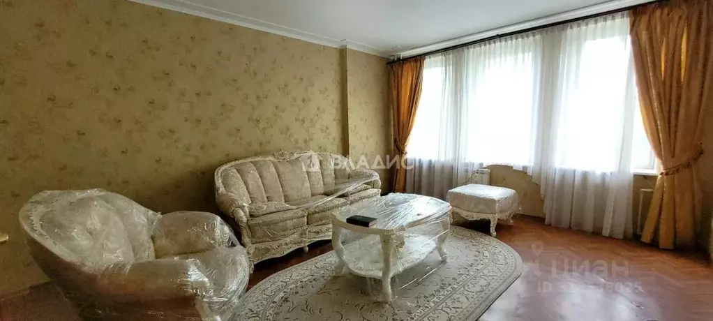 3-к кв. Калининградская область, Калининград Прибрежный мкр, ул. ... - Фото 0