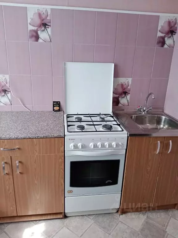 1-к кв. Саратовская область, Саратов Комсомольская ул., 2 (32.0 м) - Фото 0