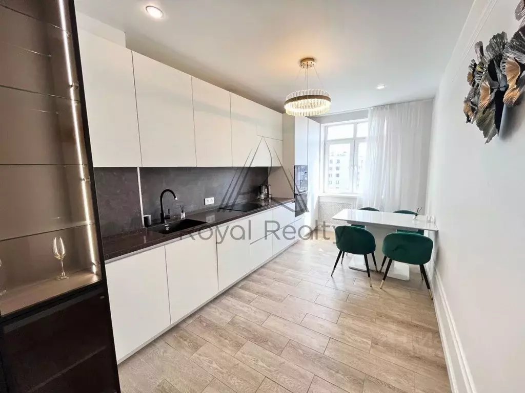 3-к кв. Санкт-Петербург ул. Черняховского, 25 (95.0 м) - Фото 1