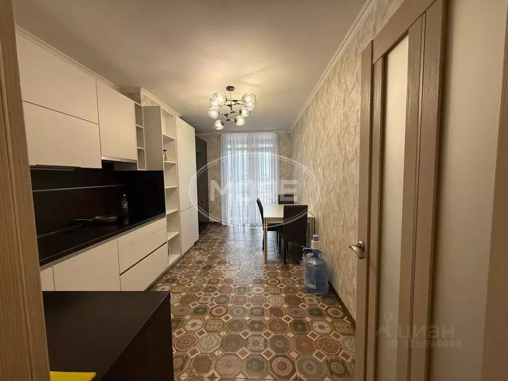 3-к кв. Калининградская область, Калининград ул. Гайдара, 122 (109.7 ... - Фото 1