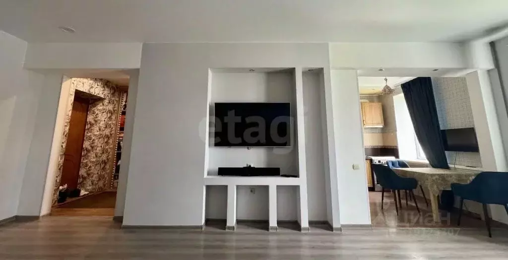 3-к кв. Пермский край, Пермь ул. Куйбышева, 38 (81.6 м) - Фото 1