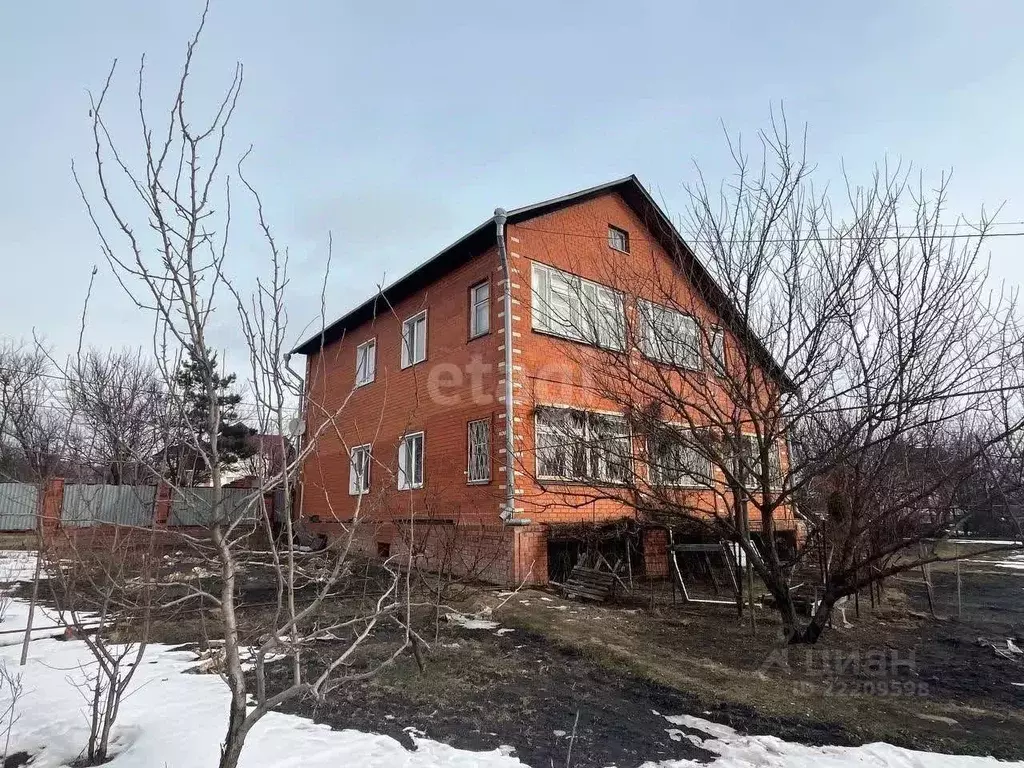 Дом в Белгородская область, Старый Оскол Ромашковая ул. (247 м) - Фото 1