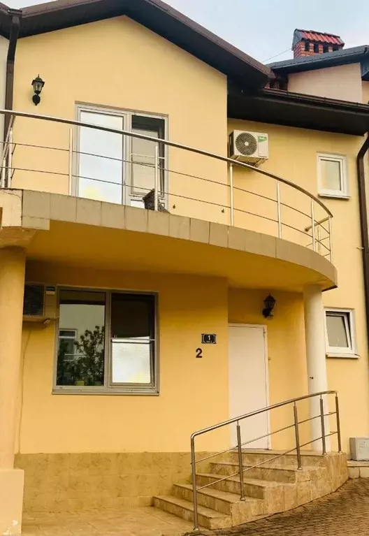 Таунхаус в Краснодарский край, Геленджик городской округ, с. ... - Фото 1