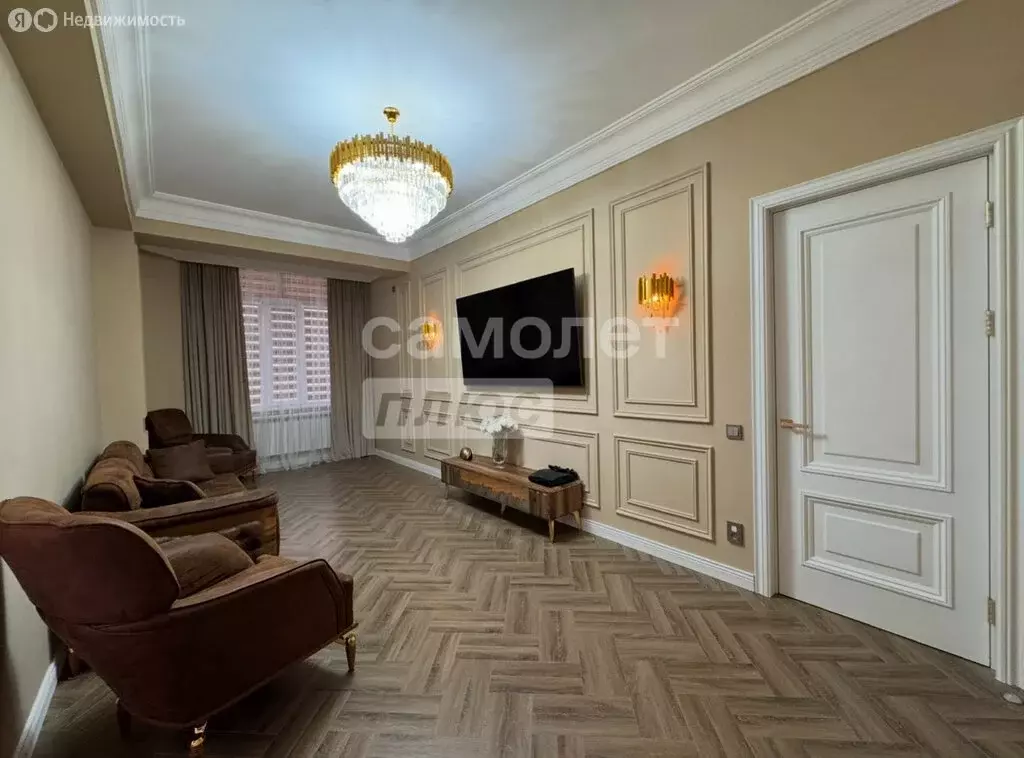 3-комнатная квартира: Махачкала, Гапцахская улица, 14 (102 м) - Фото 1