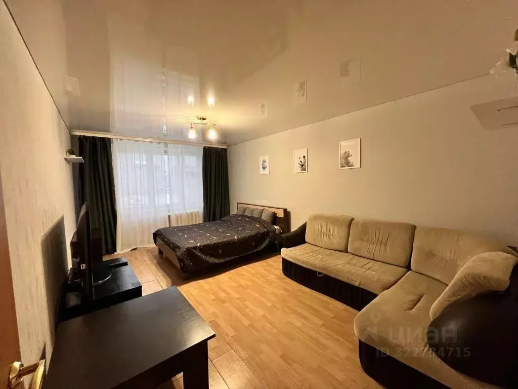 2-к кв. Тюменская область, Тюмень ул. Пермякова, 86 (52.0 м) - Фото 0