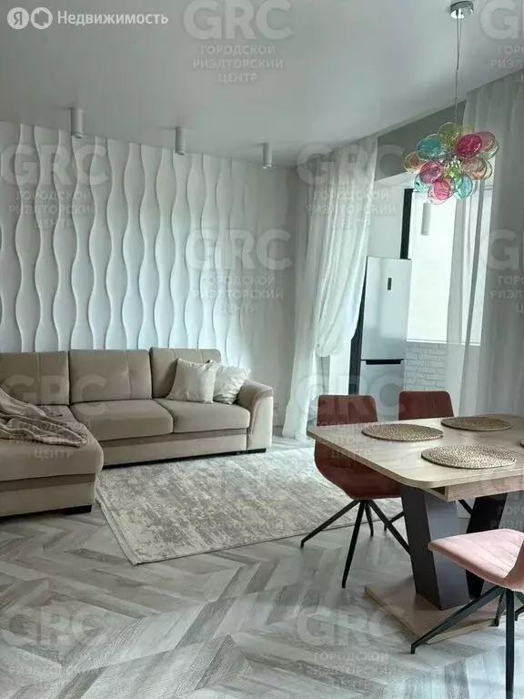 2-комнатная квартира: Сочи, микрорайон Новый Сочи, Санаторная улица, ... - Фото 1