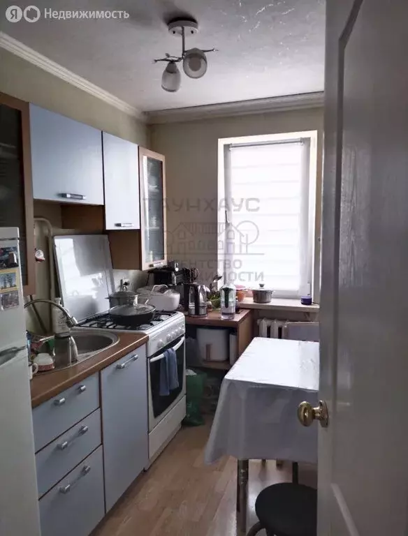 2-комнатная квартира: Нефтекамск, улица Дзержинского, 10 (43 м) - Фото 1