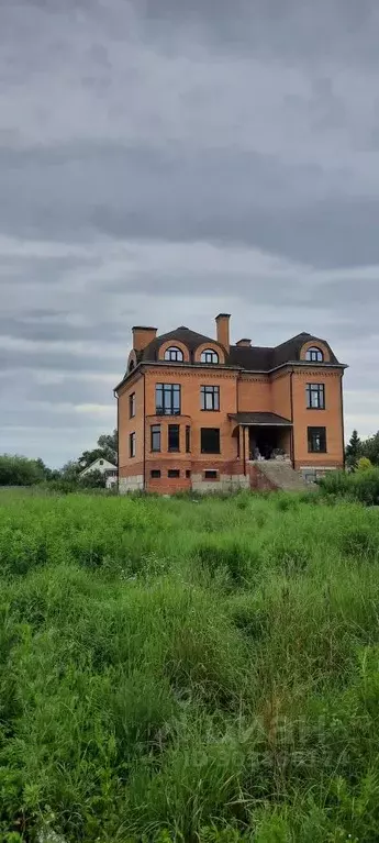 коттедж в орловская область, орловский район, д. медведево ул. . - Фото 1