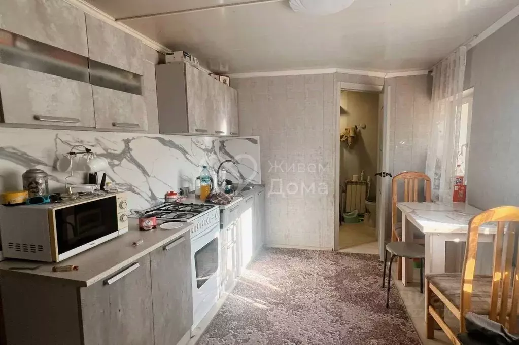 Дом в Волгоградская область, Краснослободск Среднеахтубинский район, ... - Фото 0