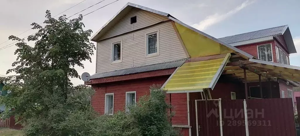 Дом в Тверская область, Осташковский муниципальный округ, д. Рогожа ... - Фото 0